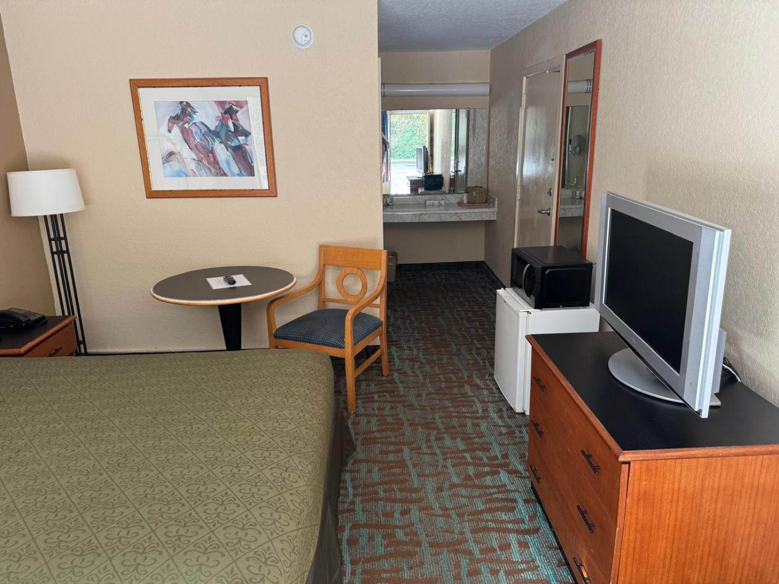 Oyo Hotel Harriman Near I-40 Екстер'єр фото