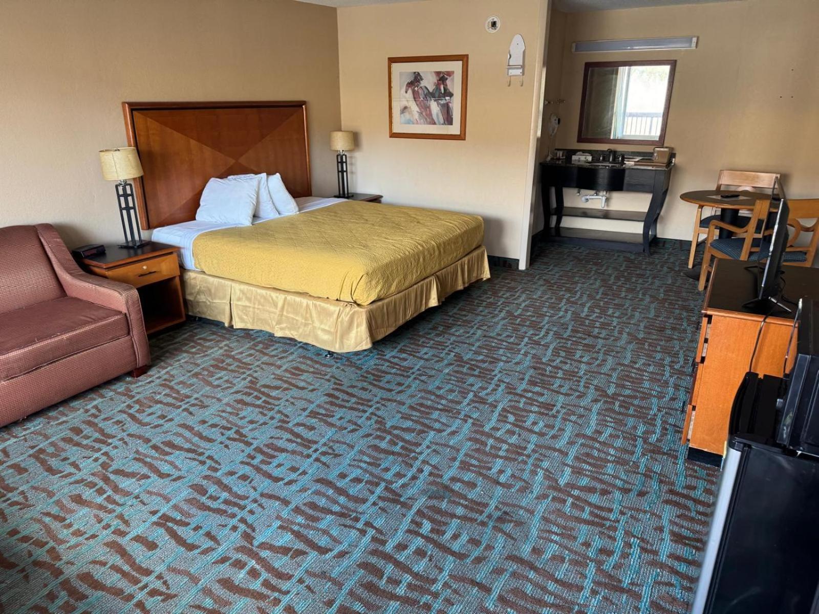 Oyo Hotel Harriman Near I-40 Екстер'єр фото